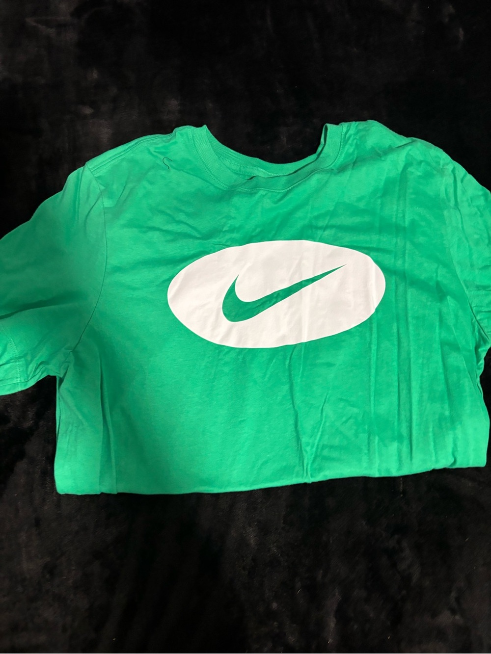 NWT Nike Sportswear Graphic T-Shirt Mens Large Pine Green Big Swoosh Lightweight